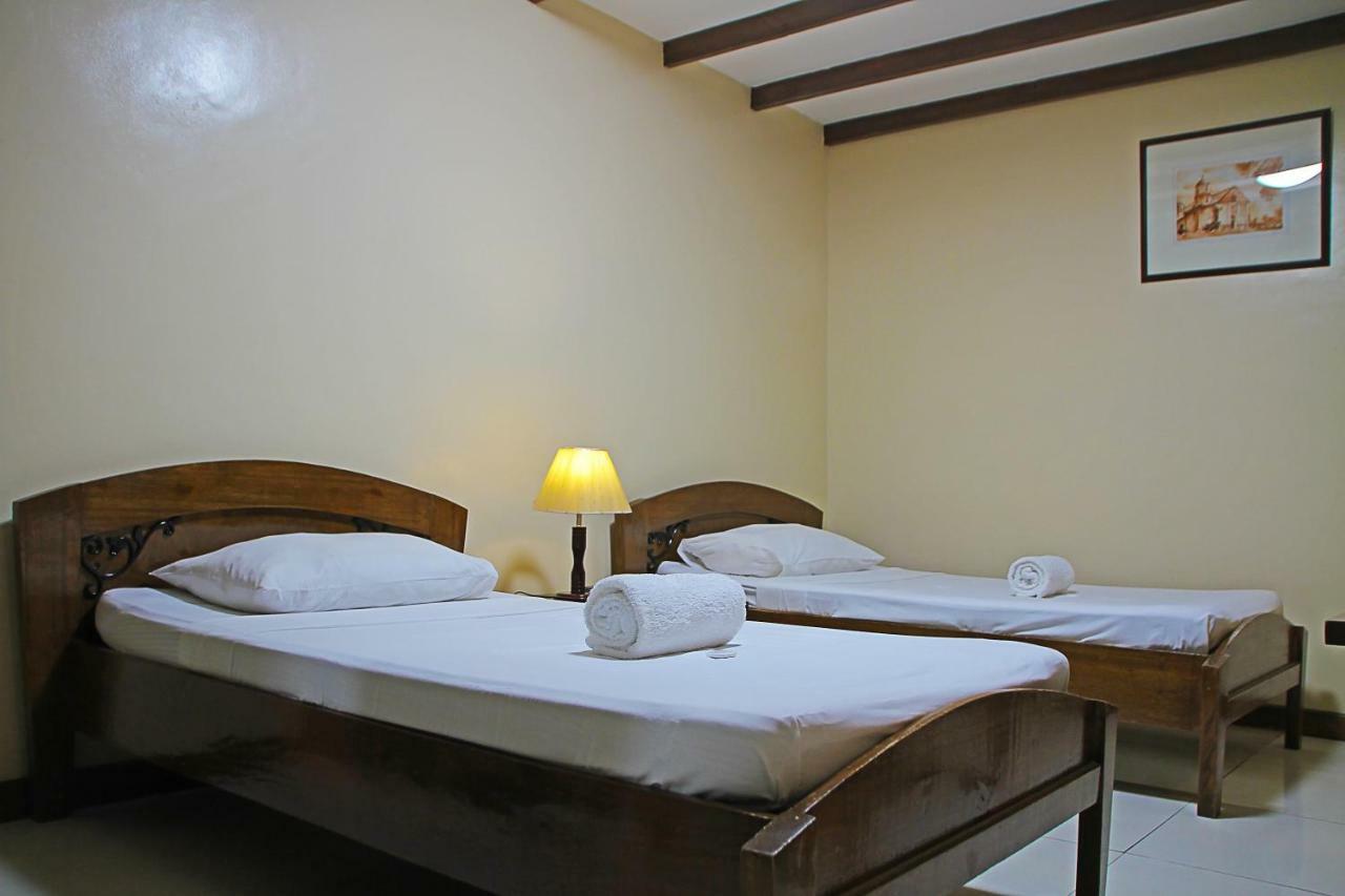 World View Pension House Dumaguete City Dış mekan fotoğraf